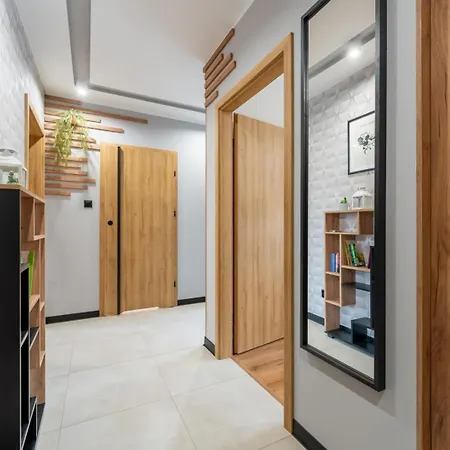 Przy Baszcie - Z Prywatnym Parkingiem W Centrum - By Spaceapart * Jelenia Góra