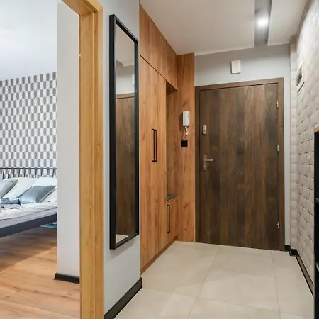 Przy Baszcie - Z Prywatnym Parkingiem W Centrum - By Spaceapart